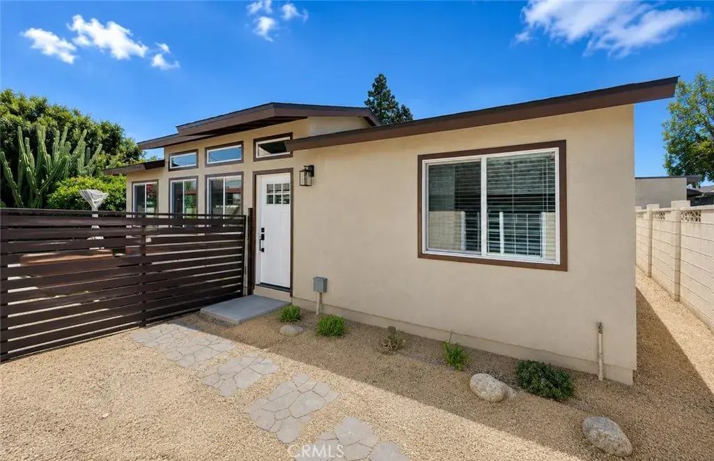 1744 Richard Street Adu, Pomona