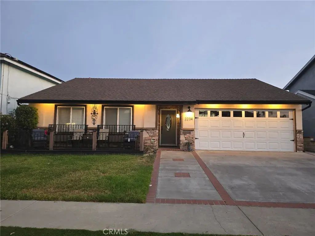 2234 W Flora, Santa Ana