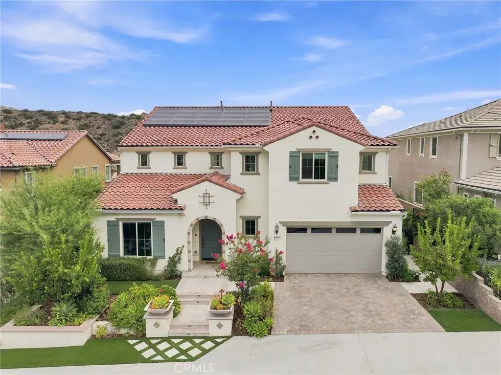 24357 W Clear Creek, West Hills