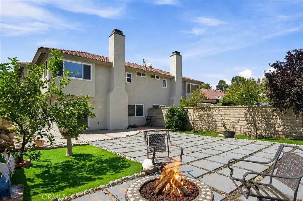 28942 Rue Daniel, Canyon Country