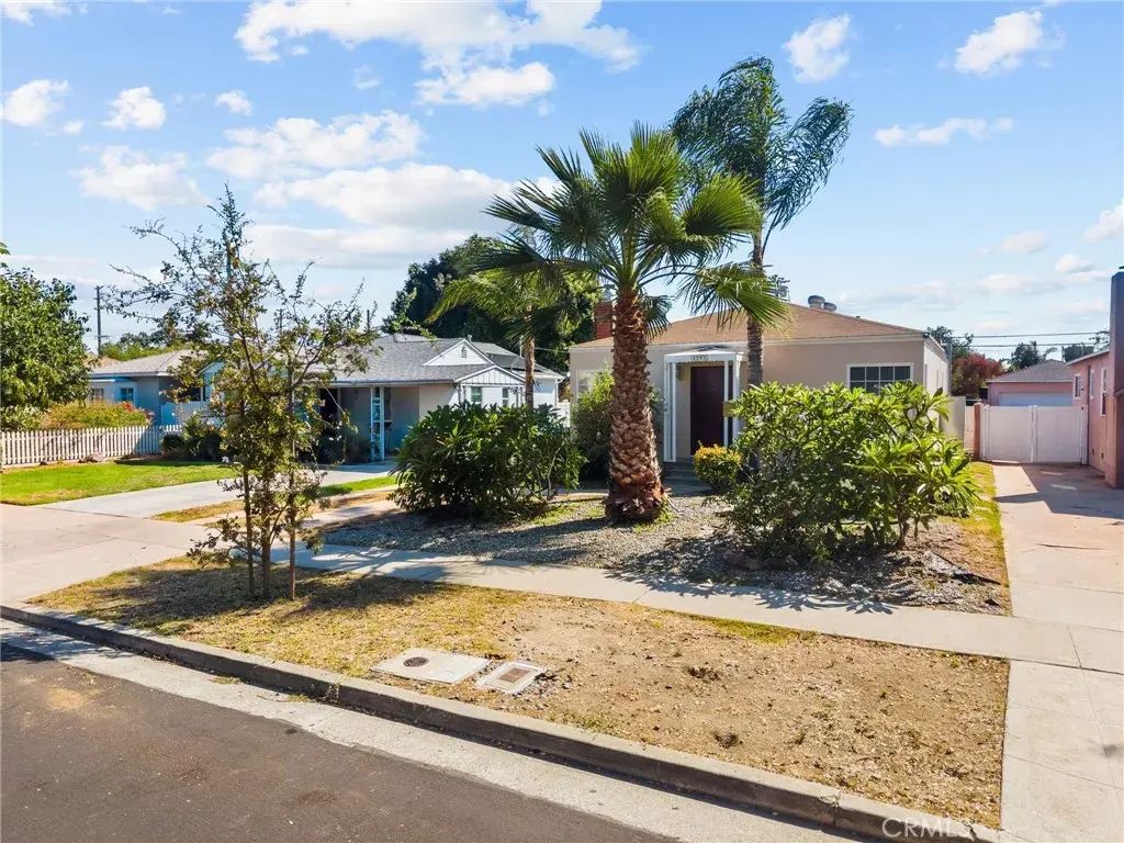 1733 S Carmelina Avenue, Los Angeles