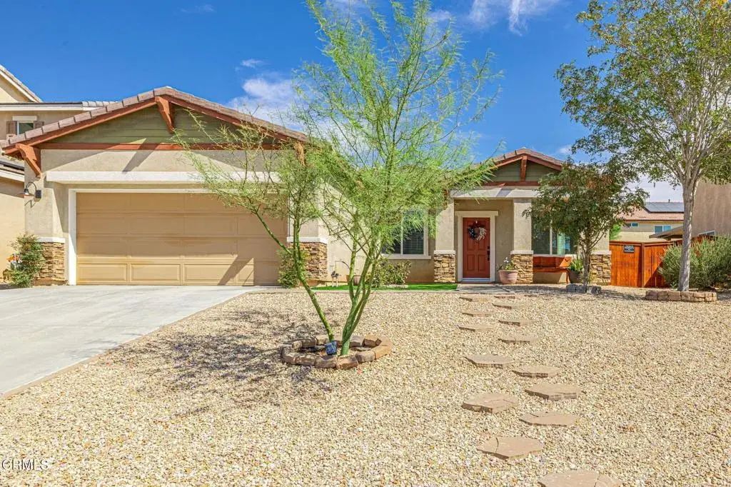 3559 Half Dome Avenue, Rosamond