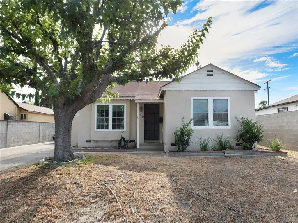 8043 Rhodes, North Hollywood