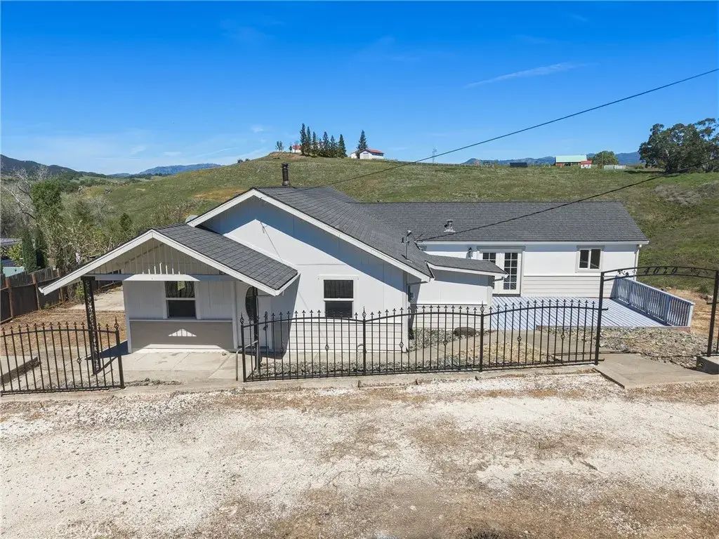 4629 Hill Road, Lakeport