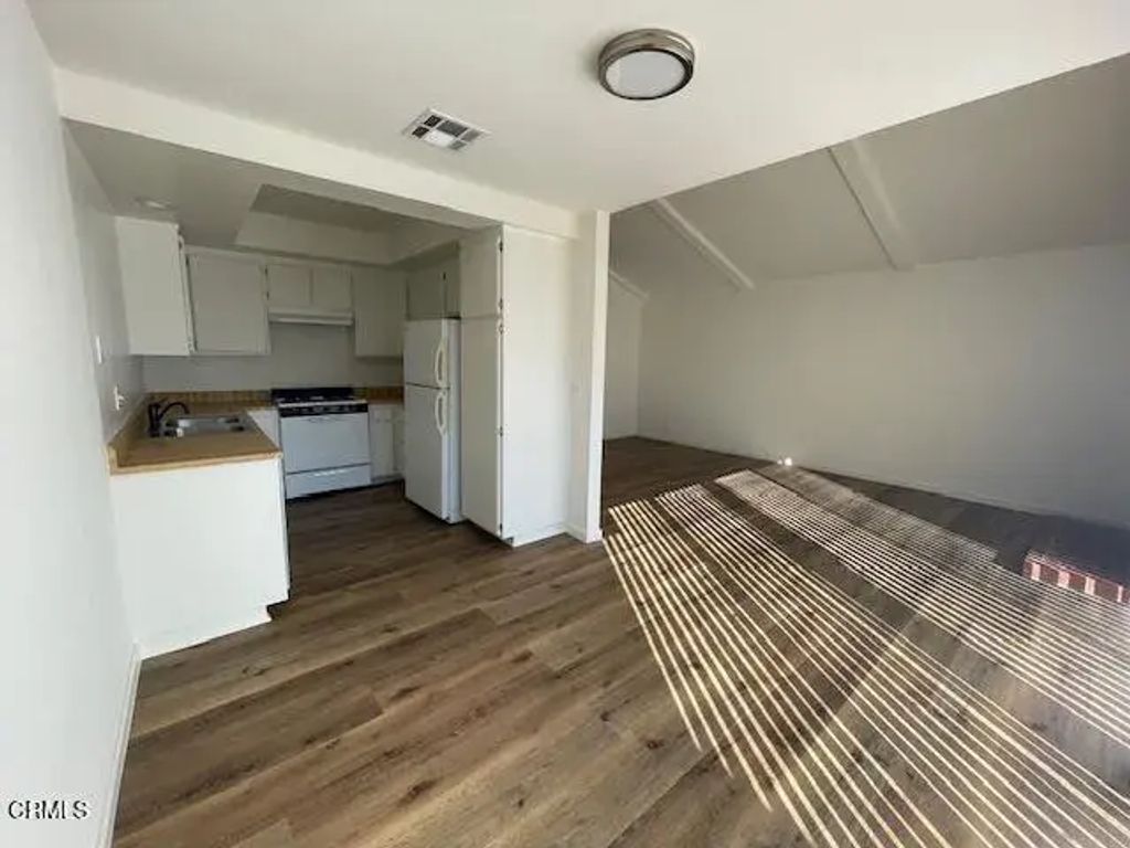 4950 Catamaran Street, Oxnard