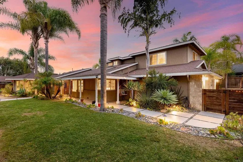 808 Palaro Drive, Encinitas