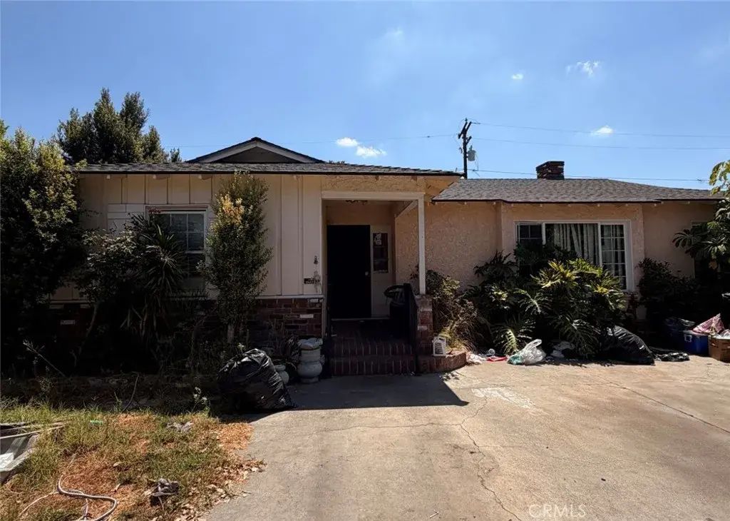 10252 Clancey Avenue, Downey