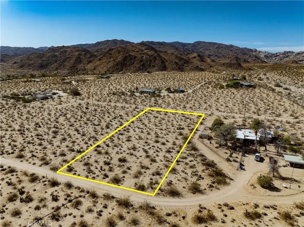 7136 Sullivan, 29 Palms