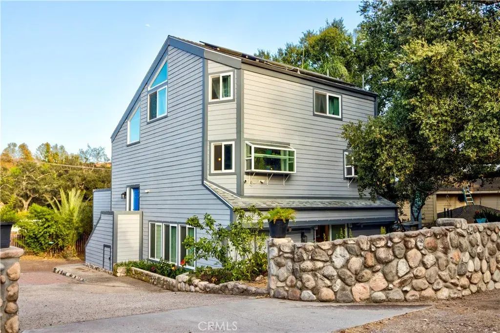 20482 Pine, Trabuco Canyon