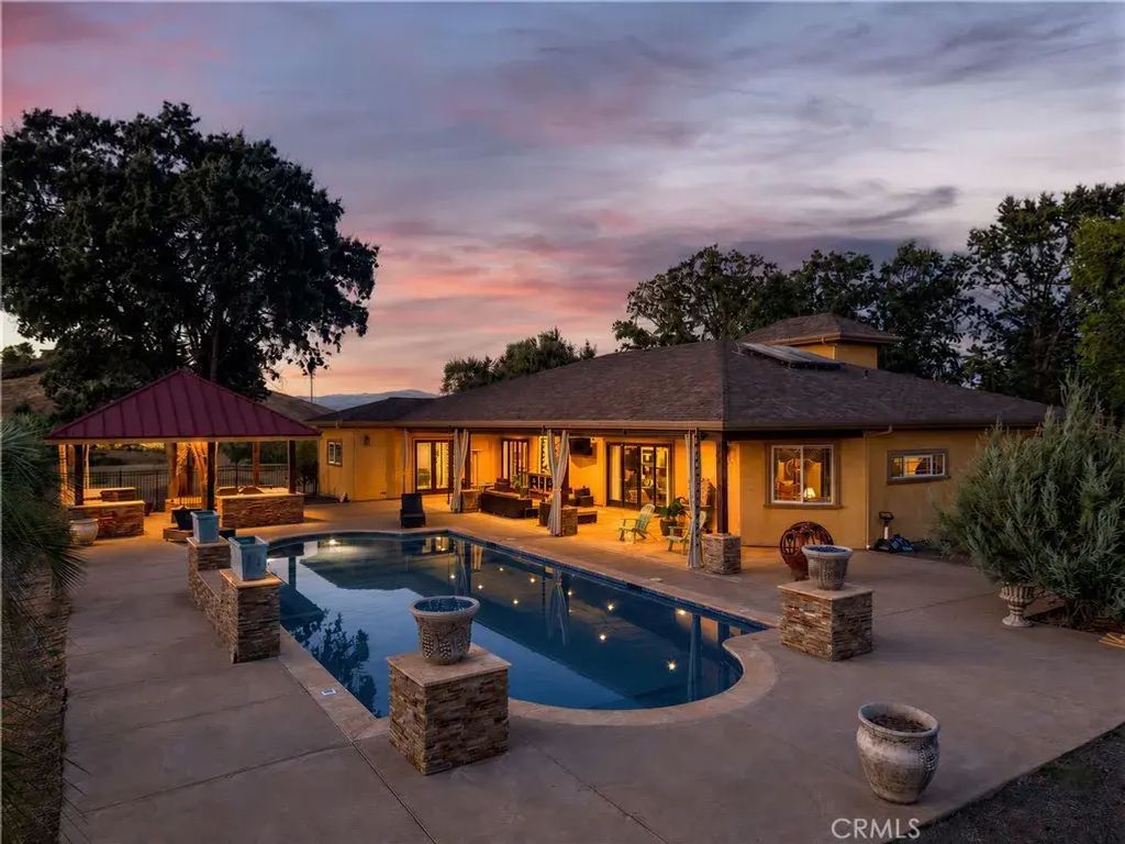 3345 Ackley Road, Lakeport