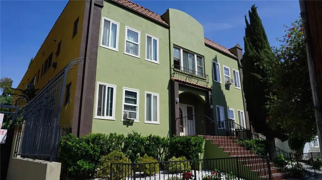 5433 Harold Way, Los Angeles