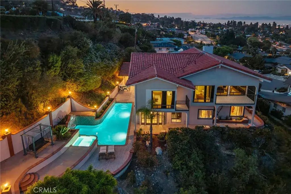 2053 Suana, Rancho Palos Verdes