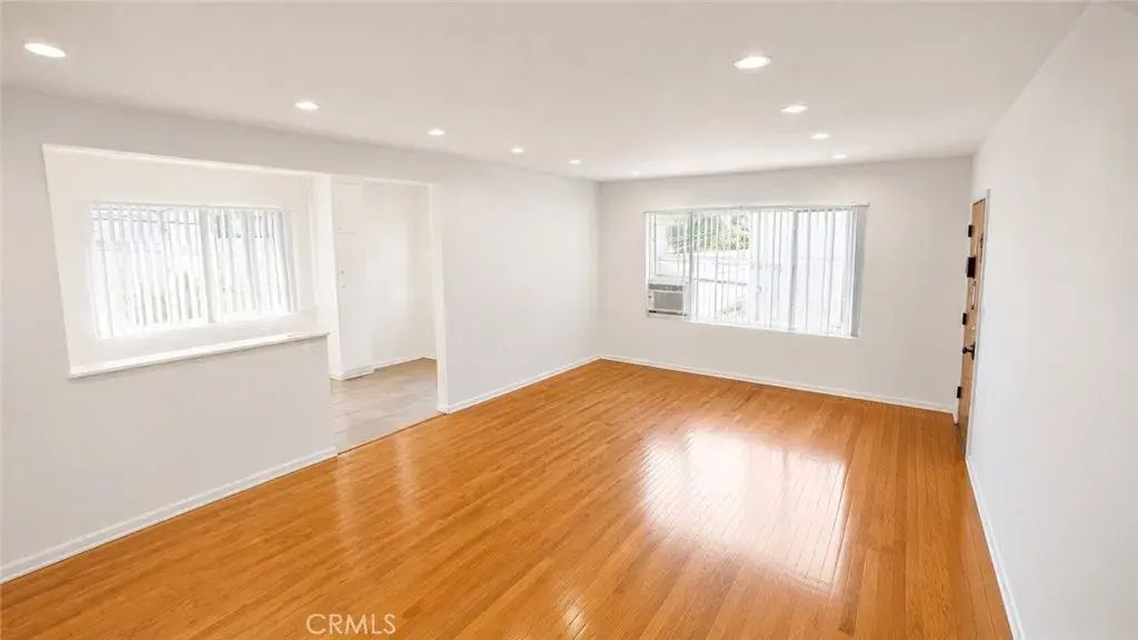 1132 S Holt 7, Los Angeles