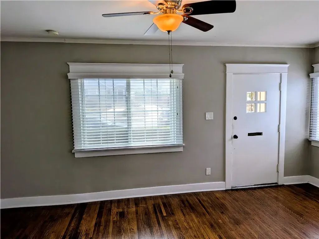 239 Ximeno Avenue 239, Long Beach