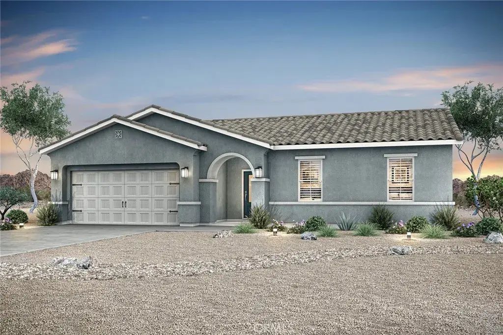 14896 Desert Lily Court, Apple Valley