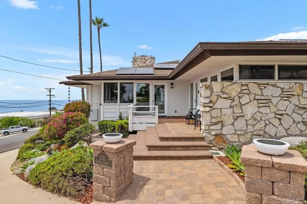 1010 La Jolla Rancho Rd, La Jolla