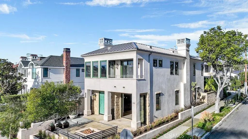 243 Poppy Avenue, Corona Del Mar