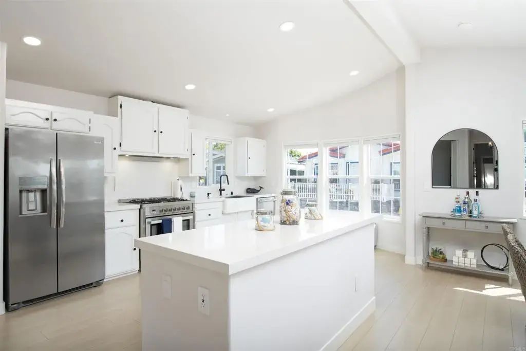 6503 Friendly, Carlsbad