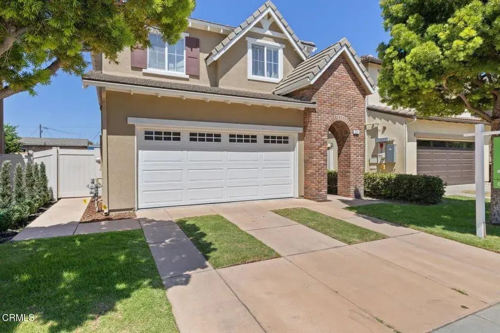 241 Bishop Way, Oxnard