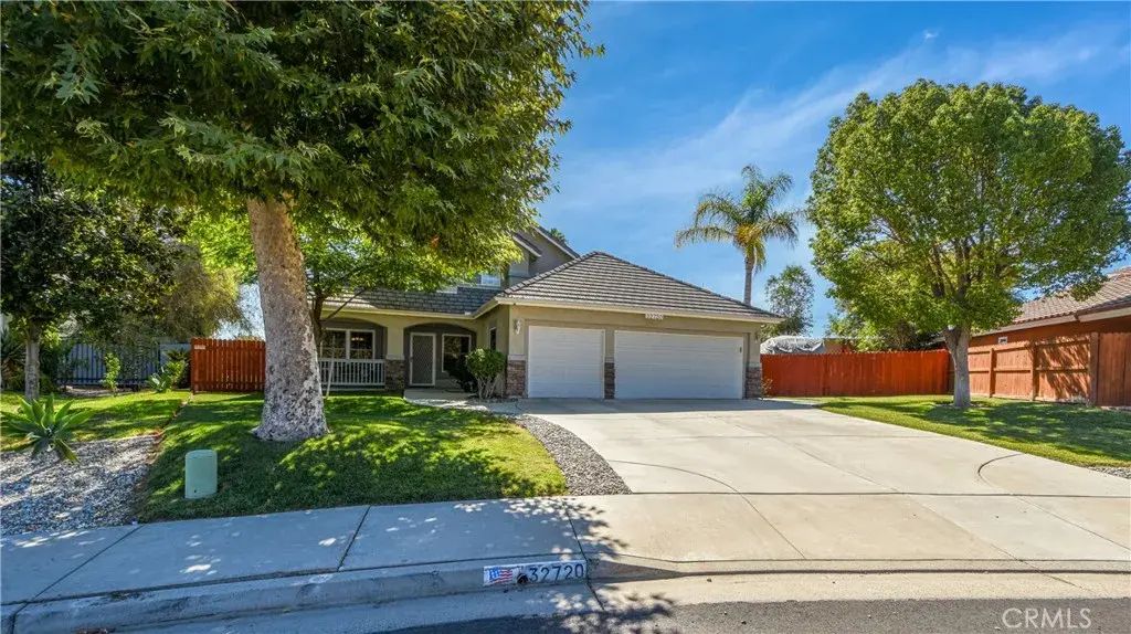 32720 Royal Oak Ln, Lake Elsinore