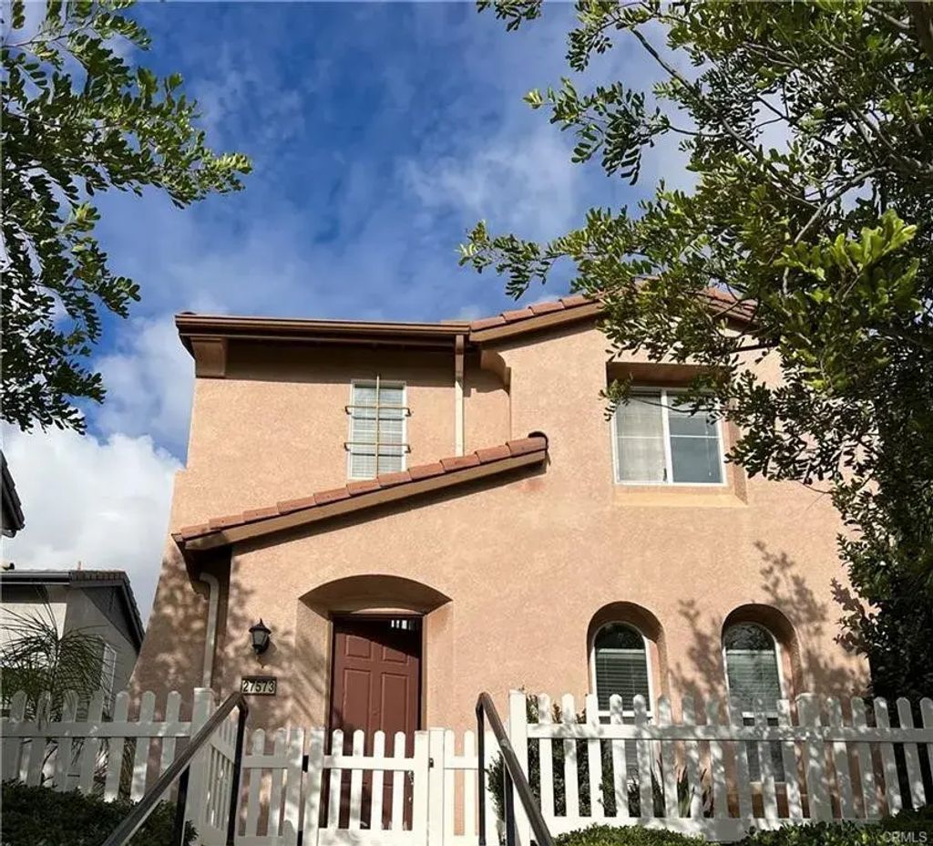 27573 Rosebud, Murrieta