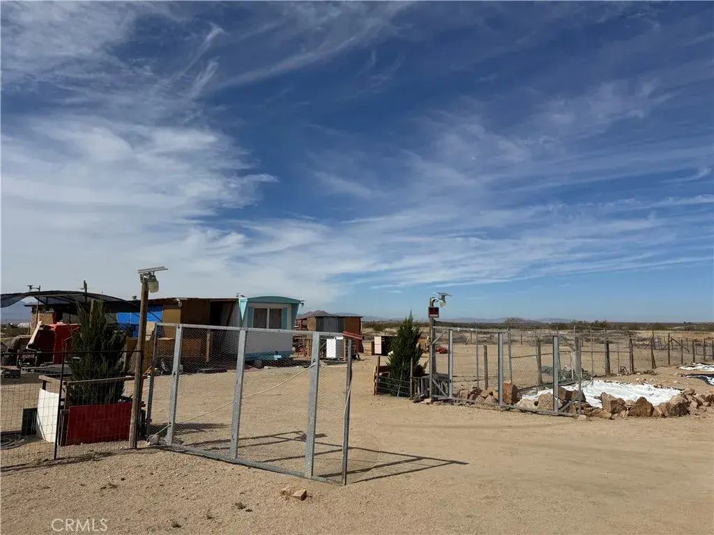 22510 E 226 F12, Hi Vista