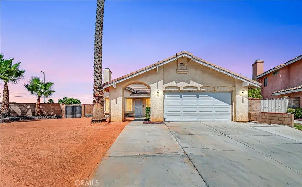 45136 Loma Vista, Lancaster
