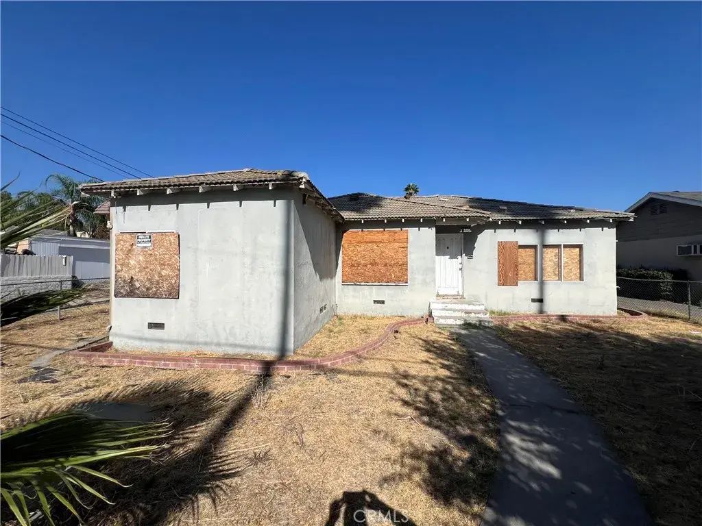 1695 Conejo, San Bernardino