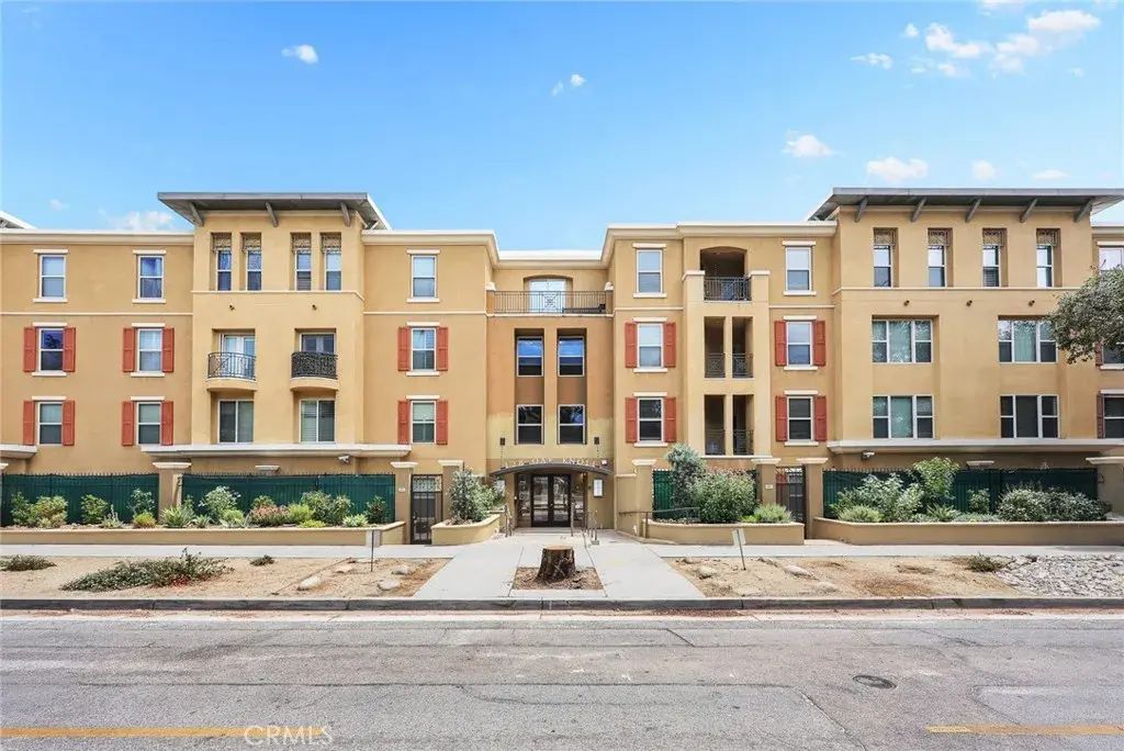 128 N Oak Knoll 206, Pasadena