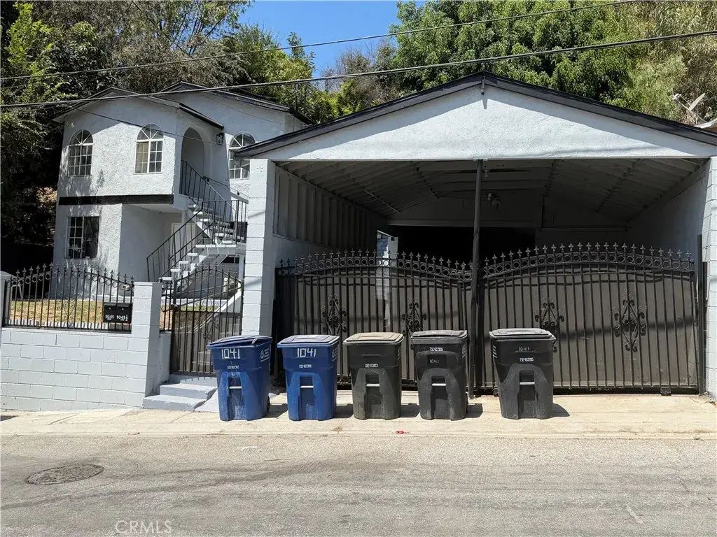 1041 Geraghty, Los Angeles