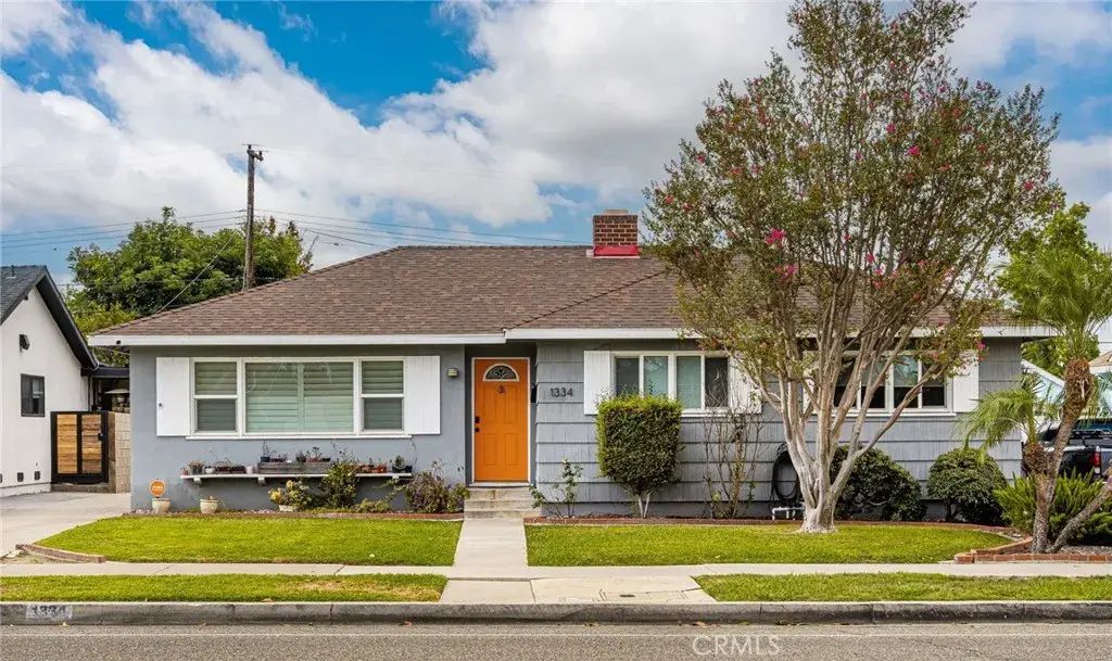 1334 E Collins, Orange