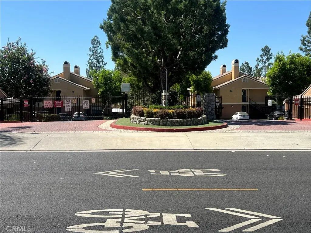 10655 Lemon, Rancho Cucamonga