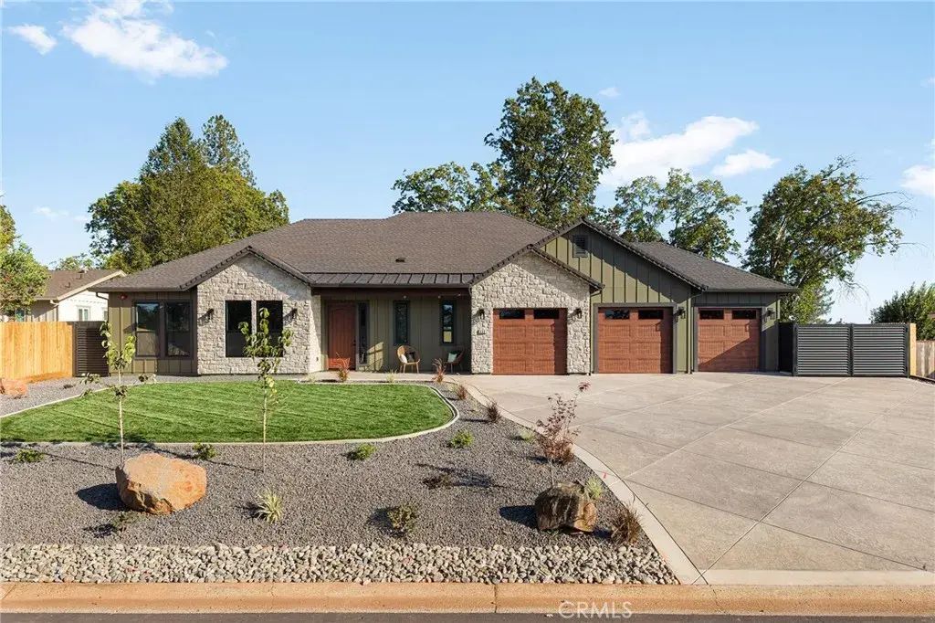 230 Redbud, Paradise