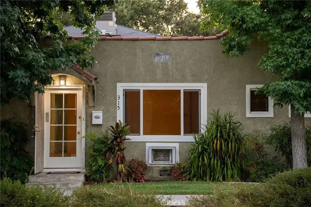 315 N Vista Bonita Avenue, Glendora
