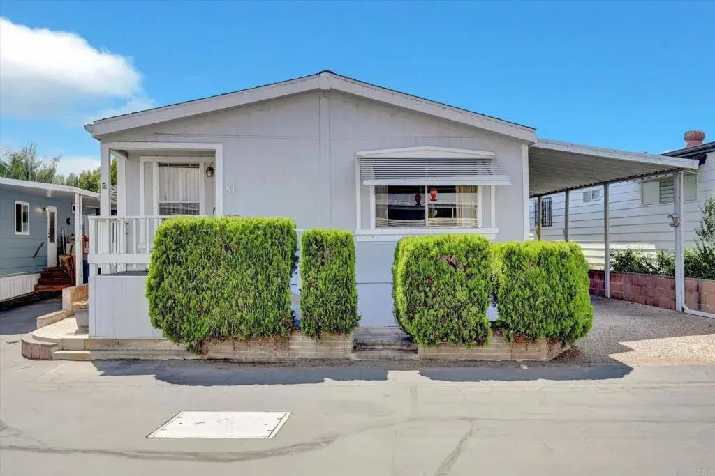 81 Seagull Lane, Oceanside