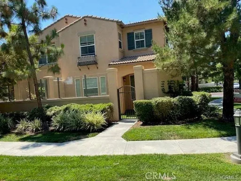 32 Trailing Vine, Irvine