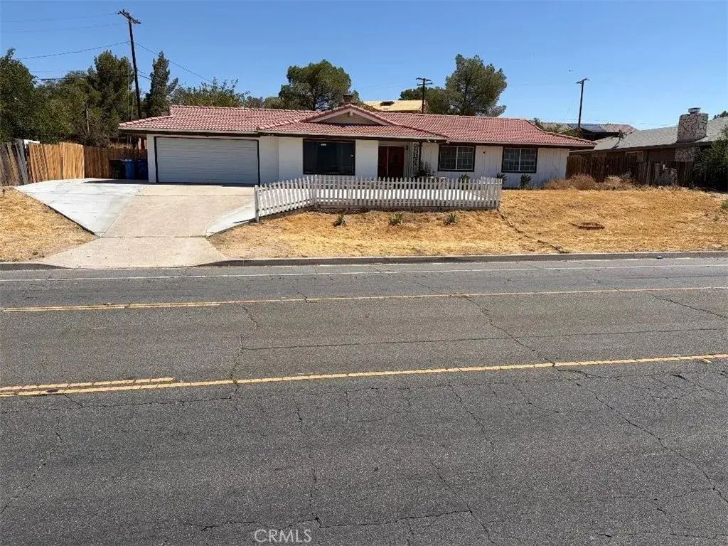 15034 Apple Valley, Apple Valley