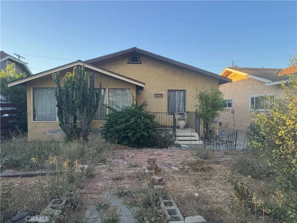 1519 W 69th, Los Angeles