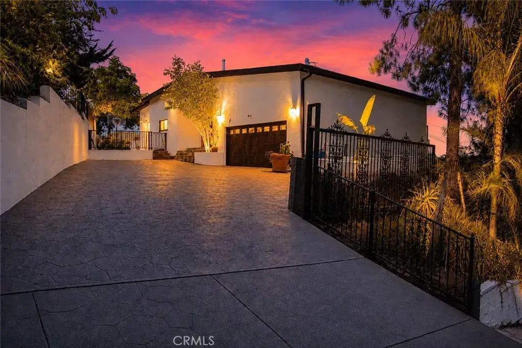 4999 Alatar Drive, Woodland Hills