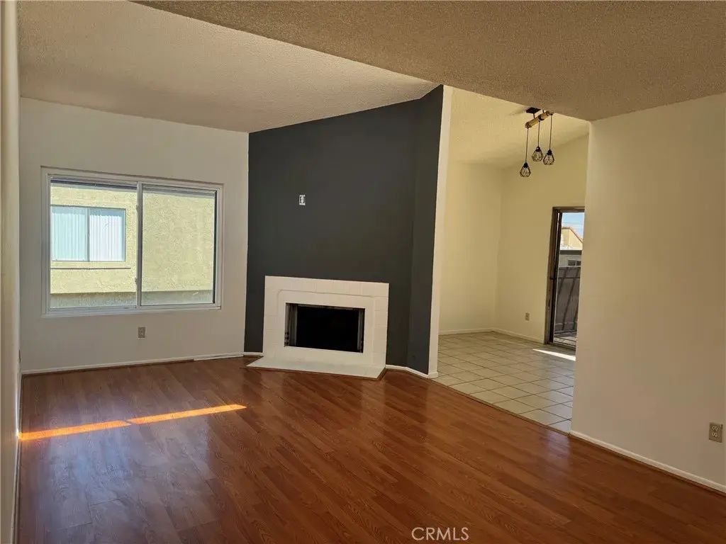 9362 Shadowood G, Montclair