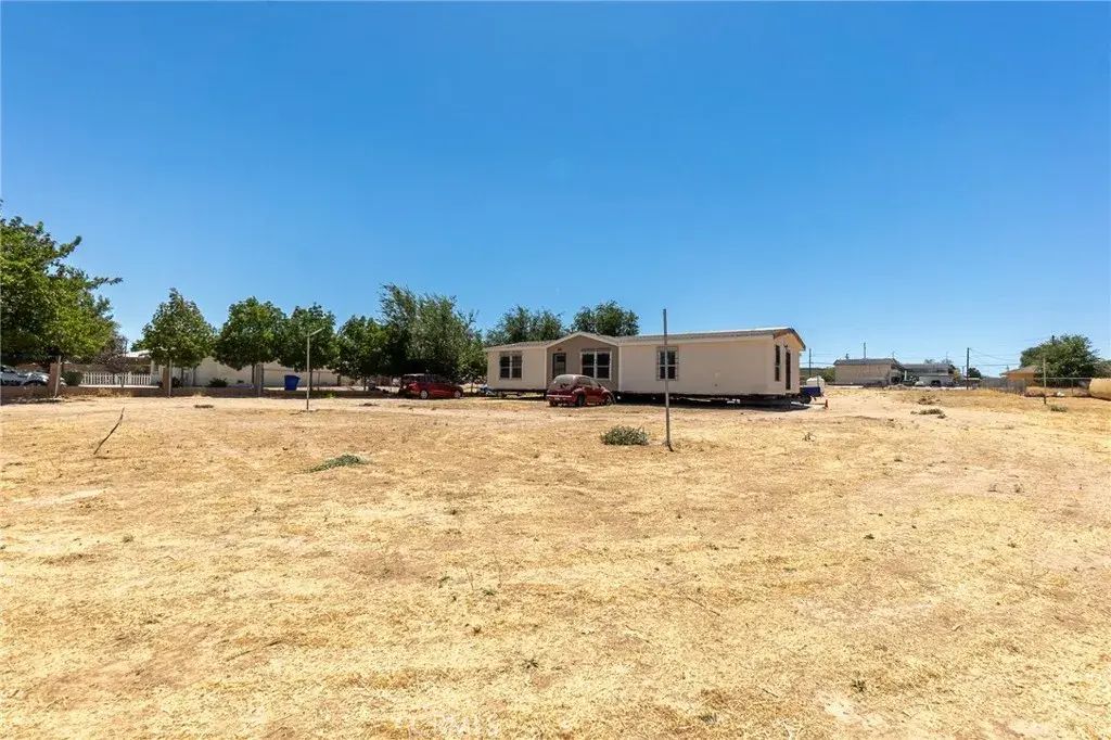 Jasmine, Victorville