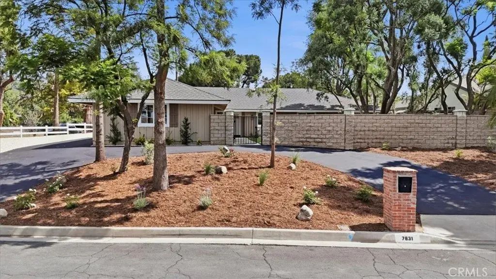 7831 Live Oak, Jurupa Valley