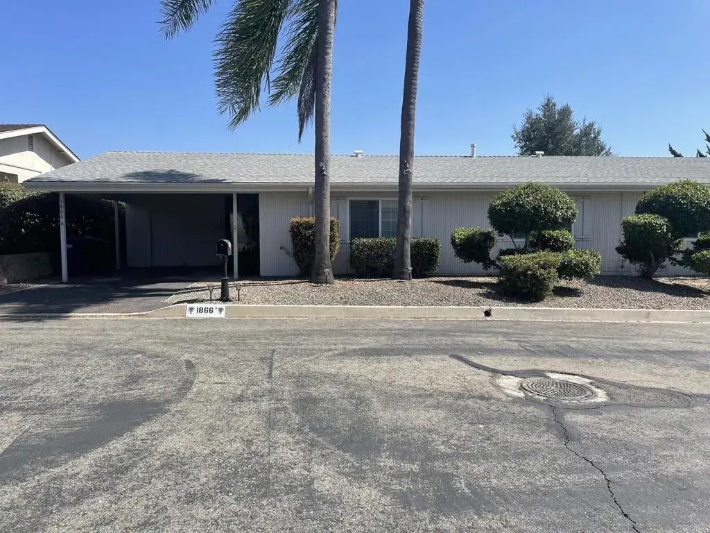 1866 Fairway Park Circle A, Escondido