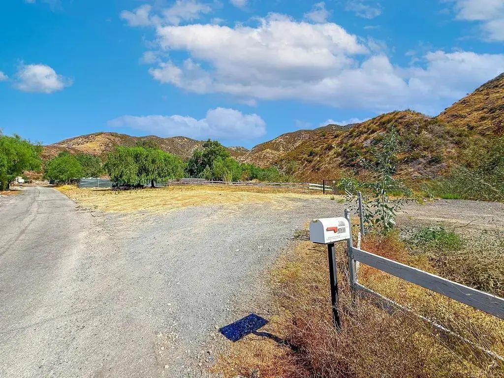 13912 N Mesa Alta, Kagel Canyon