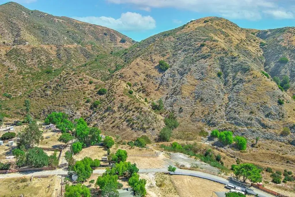 13912 N Mesa Alta, Kagel Canyon