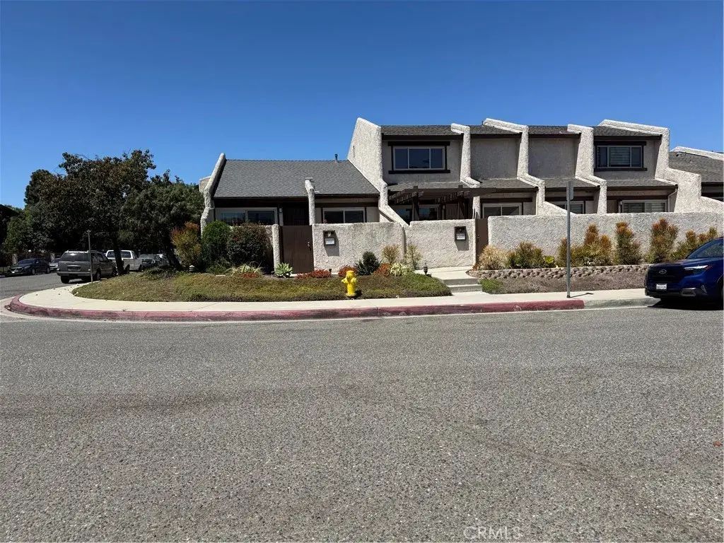 23325 Sesame, Torrance