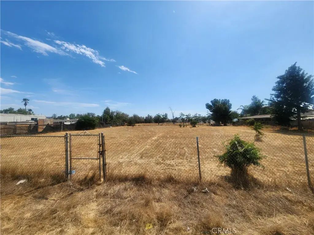27573 Jackson St, Menifee