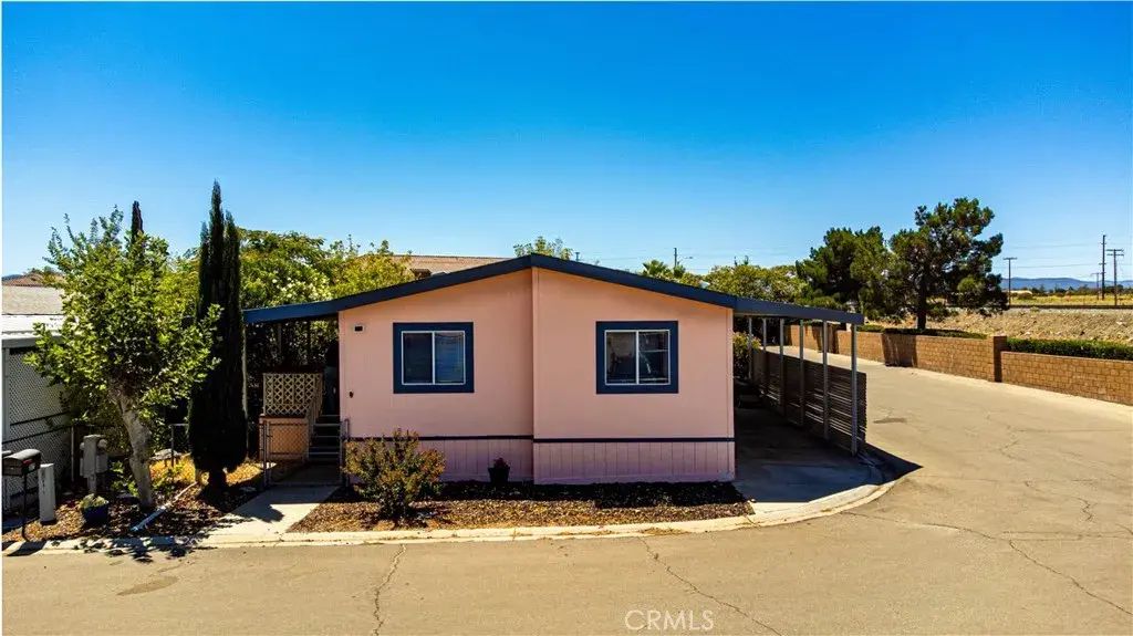 9161 Santa Fe East 37, Hesperia