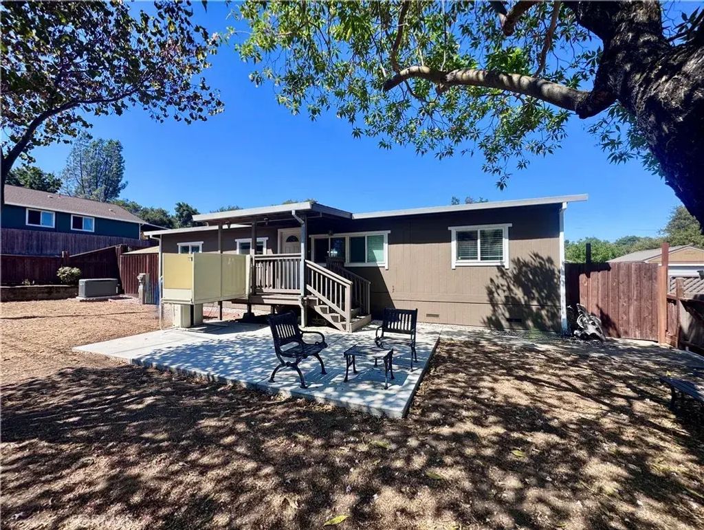 3101 9th Street, Clearlake