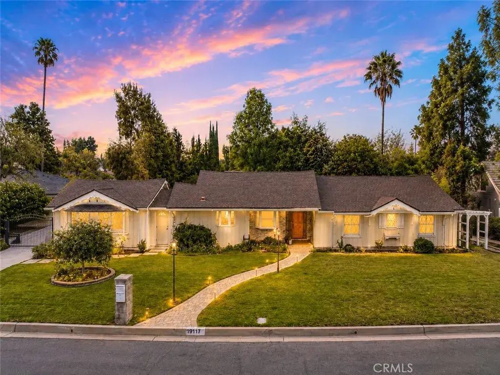 19117 Marilla Street, Northridge